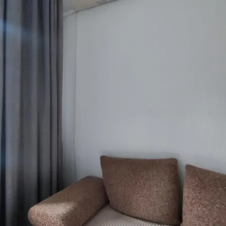 Apartment в центре недалеко от пляжа отрада *